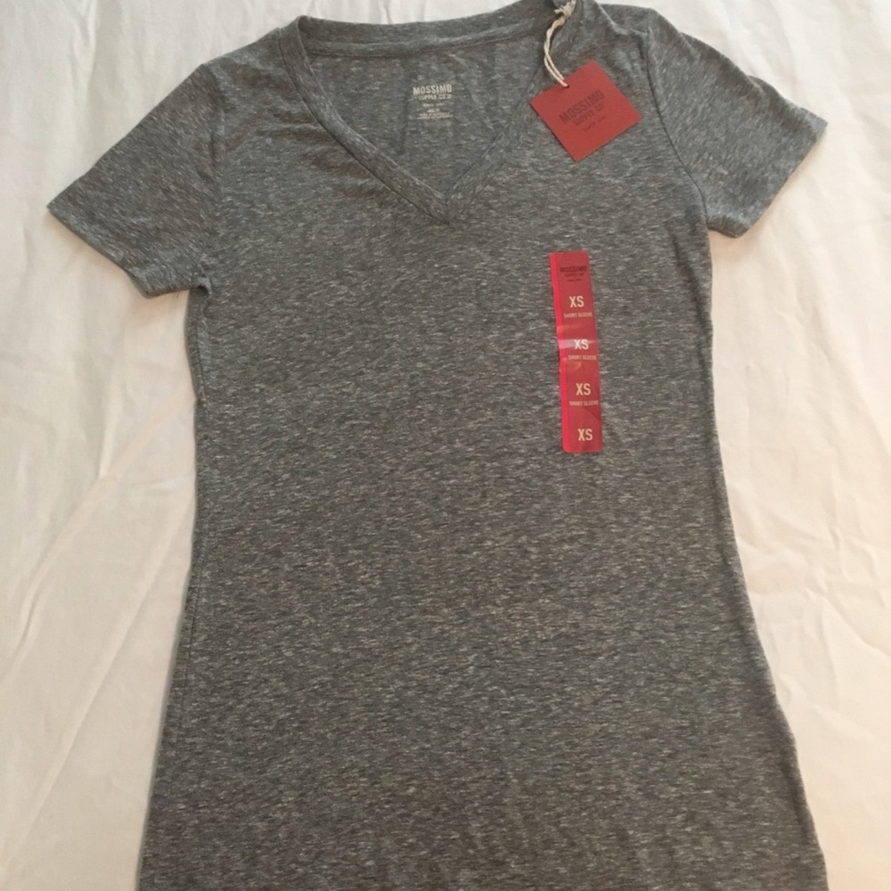 Gray short sleeve v neck